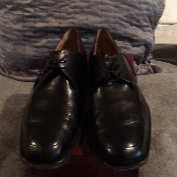 3 Bruno Magli dress shoe s-13